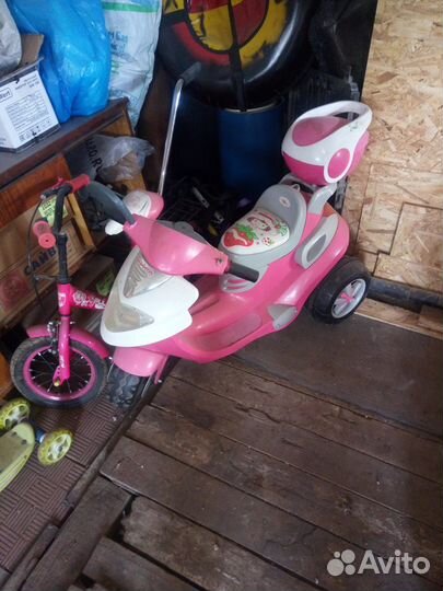 Детский электромобиль бу