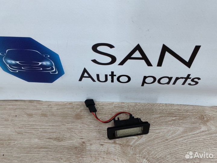 Подсветка номеров Bmw X5 E70 N52B30 2007