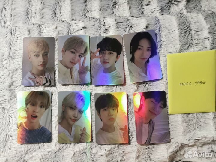 Stray Kids карты голографические