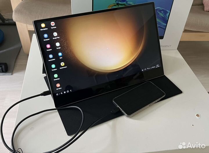 Портативный монитор сенсорный 15,6