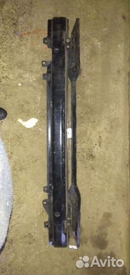 Усилитель бампера octavia tour