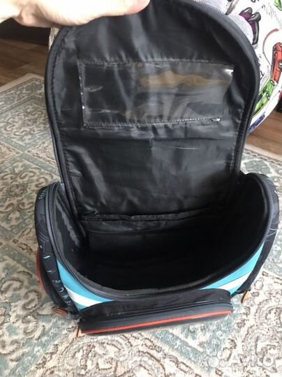 Школьный рюкзак