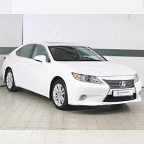 Lexus ES 3.5 AT, 2014, 201 000 км, с пробегом, цена 2 245 000 руб.