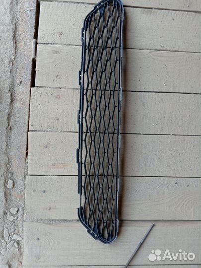 Решетка радиатора Nissan x-treil t32