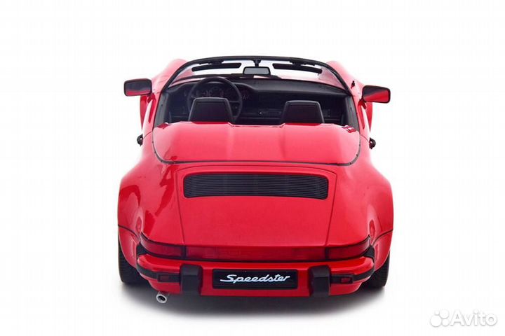 Коллекционная модель автомобиля Porsche 911