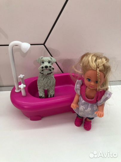 Барби, Штефи, Кен, малышка Еви, русалочка