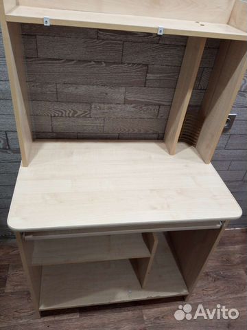 Стол компьютерный