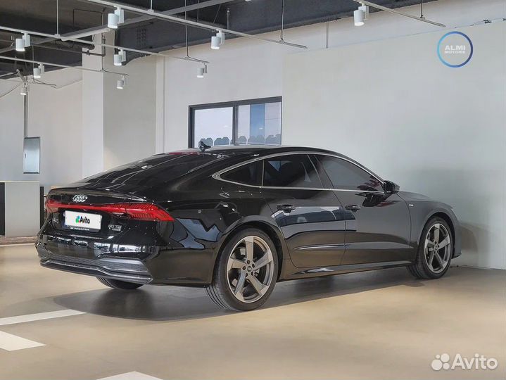 Audi A7 3.0 AT, 2022, 1 215 км