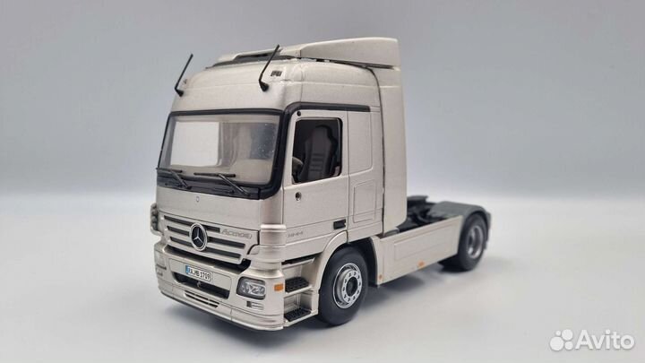 Модель Mercedes-Benz Actros
