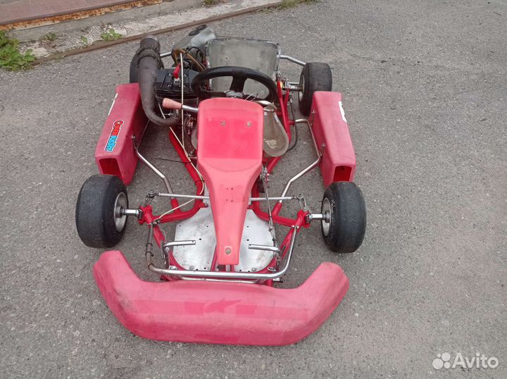 Картинг зид