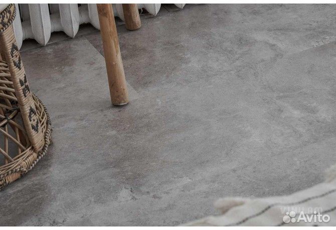 Виниловый ламинат со склада