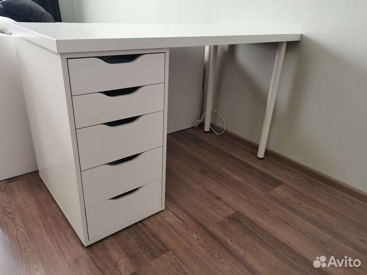 Письменный стол Алекс Икеа