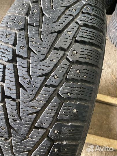 Nokian Tyres Hakkapeliitta 7 235/65 R17