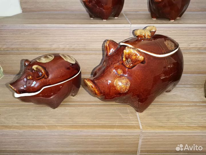 Набор керамической посуды свинка с поросятами