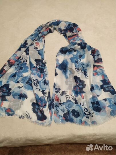 Палантин -шарф весенне-летний новый
