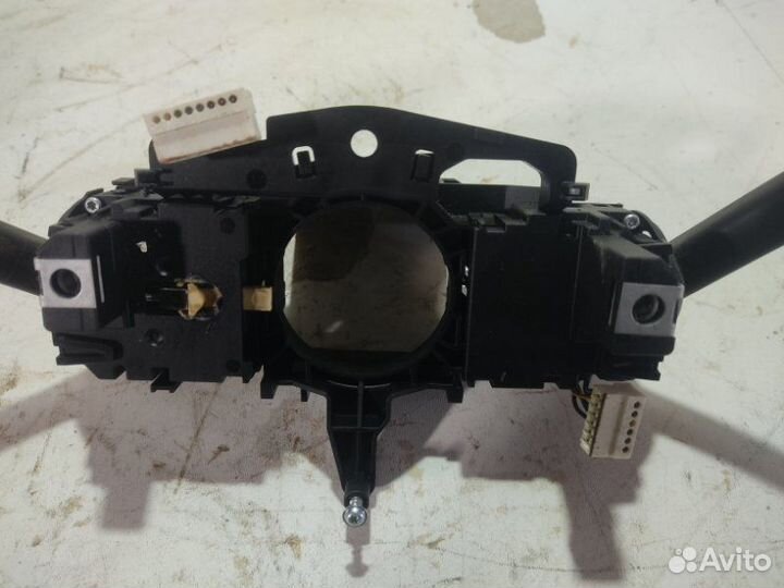 Подрулевой переключать в сборе Volkswagen Golf 5G1