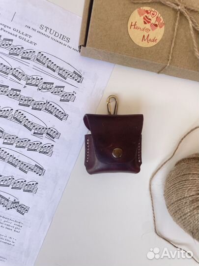 Кожаные ремешки и чехлы ручной работы на заказ