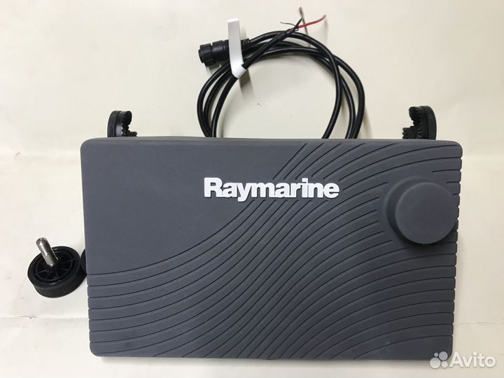 Эхолот Raymarine ES78