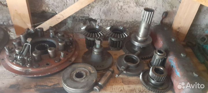 Запчасти на трактор юмз 6(разбор)