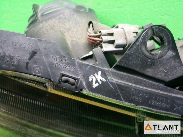 Фара правая subaru impreza