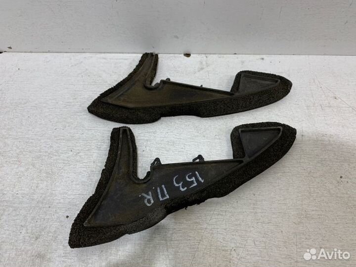 Пыльник крыла передний Nissan Almera G15 С