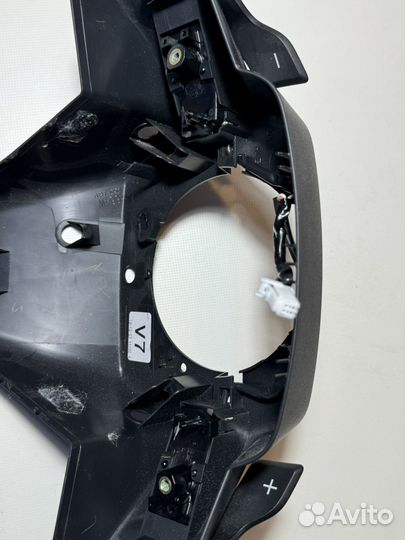 Подрулевые лепестки Camry