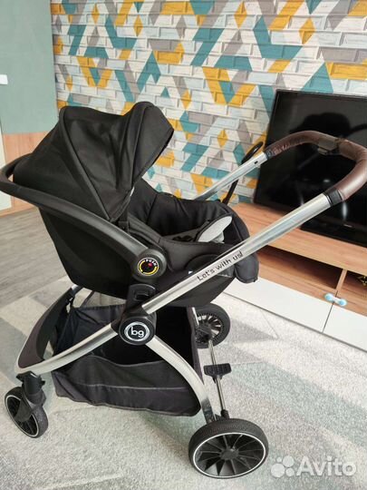 Коляска 3 в 1, с нюансом в сидячем блоке