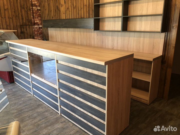 Мебель для магазина разливных напитков