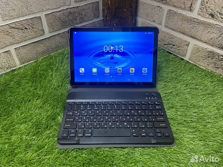 Новый быстрый планшет с клавиатурой