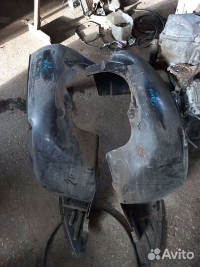 Подкрылки передние Лада Гранта