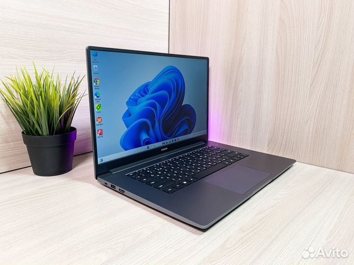 Ноутбук Honor Magicbook X15 Core i5/8Gb/SSD512Gb