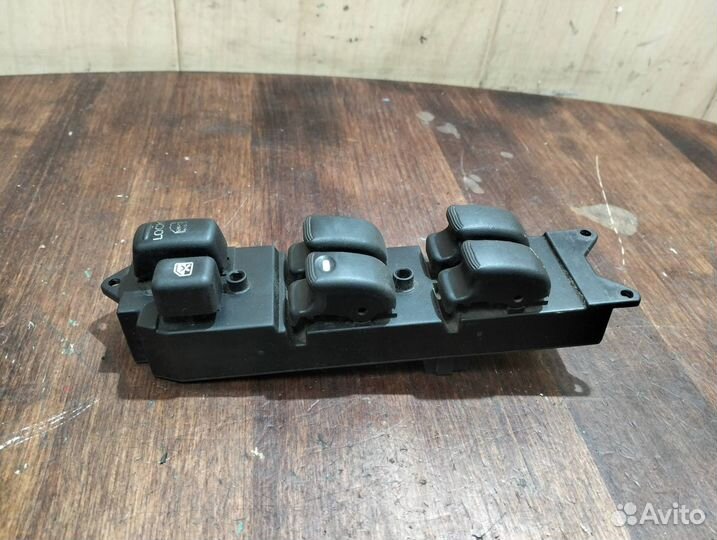 Блок стеклоподъемников Mitsubishi Galant 8