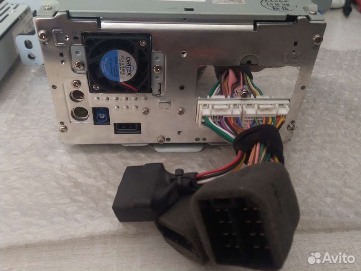 Штатная магнитола Kia Mohave