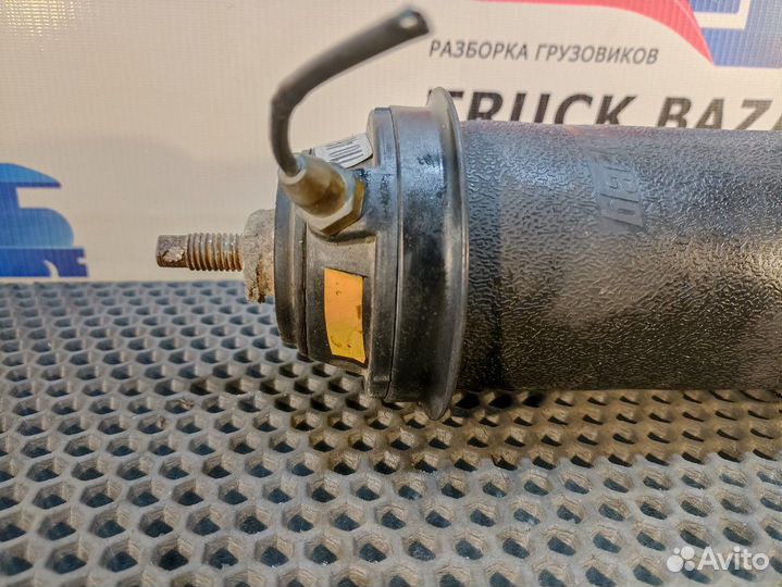 21111932 Подушка кабины передняя