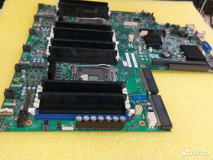 Материнская плата s2600wt