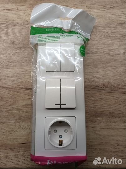 Блок Schneider Electric