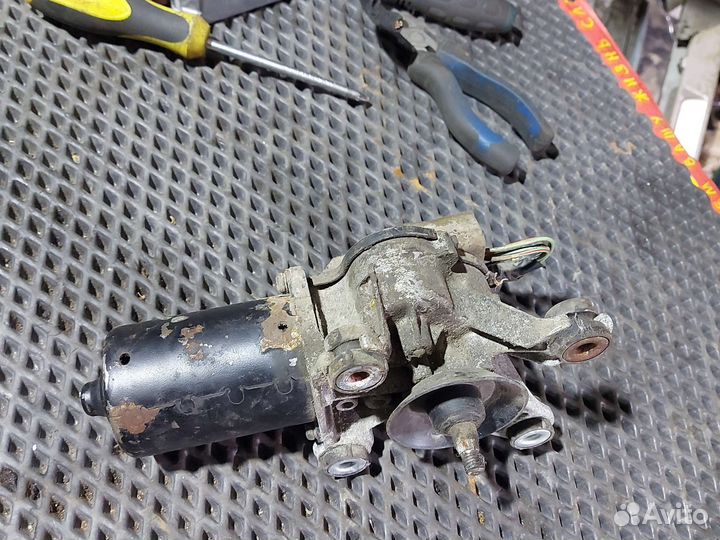 Моторчик стеклоочистителя для Nissan Almera N15