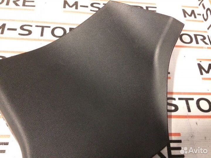Обшивка салона передняя левая Mercedes-Benz