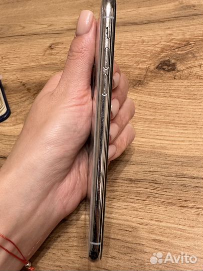 iPhone X, 256 ГБ