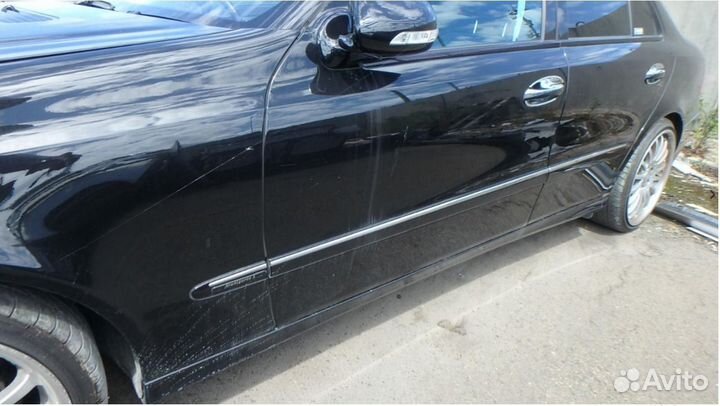 Двери черные Mercedes w211.рестайл.2007г