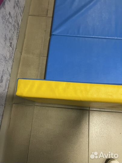Мат складной гимнастический