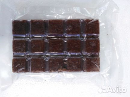 Живой замороженный корм для рыбок и водоплавающих