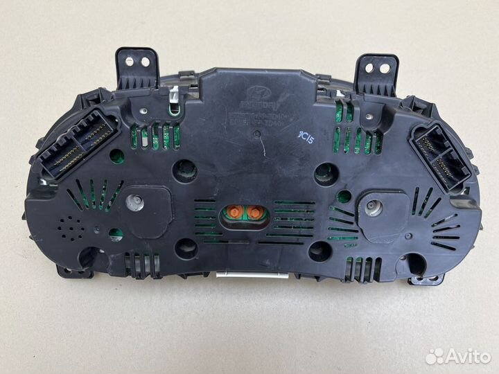 Панель приборов Hyundai Solaris 1