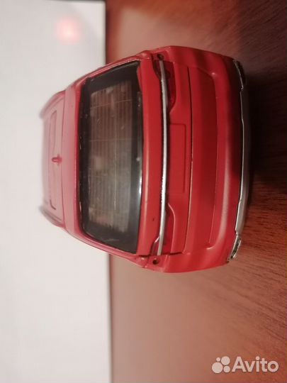 Модель бмв х7 в масштабе 1/32 читайте описание