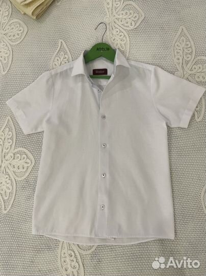 Рубашка для мальчика 146 см. Школьная форма