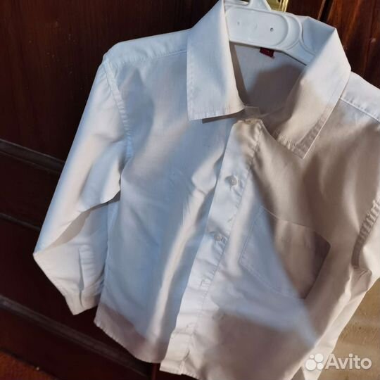 Белые рубашки для мальчика