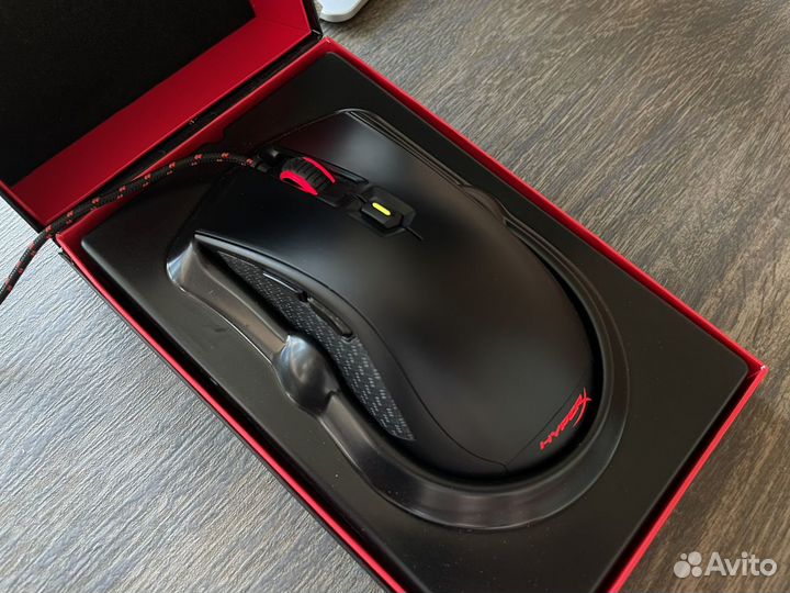 Игровая мышь HyperX Pulsefire FPS + коврик