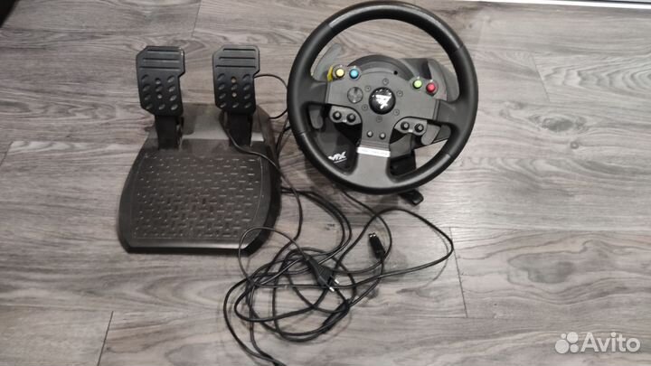 Игровой руль thrustmaster tmx