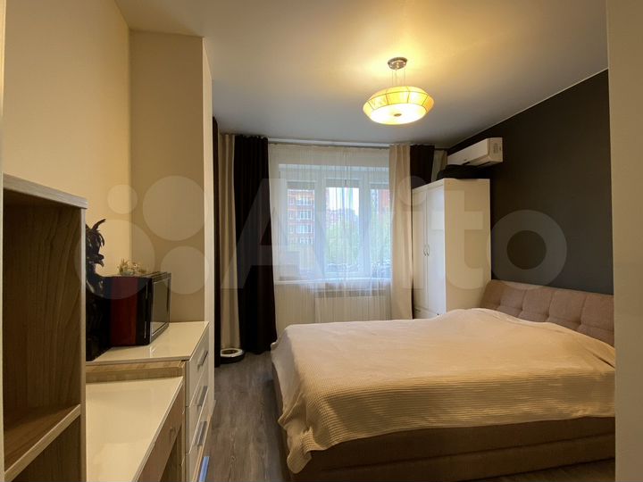 3-к. квартира, 88,4 м², 1/3 эт.