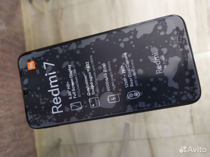 Xiaomi Redmi 7, 3/32 ГБ